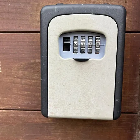 Bungalow104 Keybox Starlink Wifi Tv Heater Airco Woods Pittoresque Town Lidl Restaurant P Only Private Cars Casa vacanze *