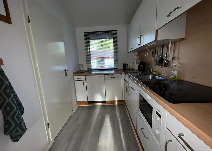 Bungalow104 Keybox Starlink Wifi Tv Heater Airco Woods Pittoresque Town Lidl Restaurant P Дом отдыха